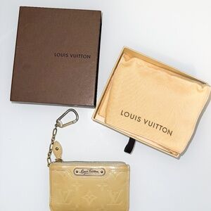 Louis Vuitton Key Pouch beige Leather